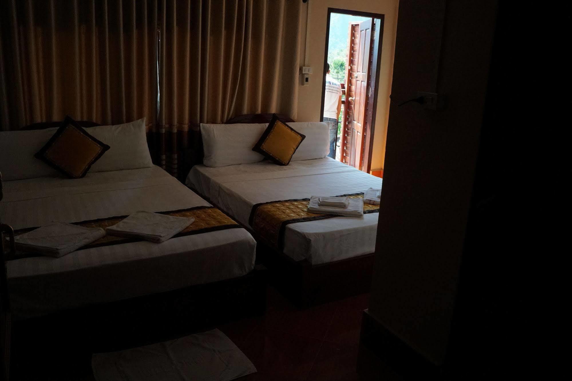 Mountainview Riverside Boutique Hotel Vang Vieng Eksteriør bilde