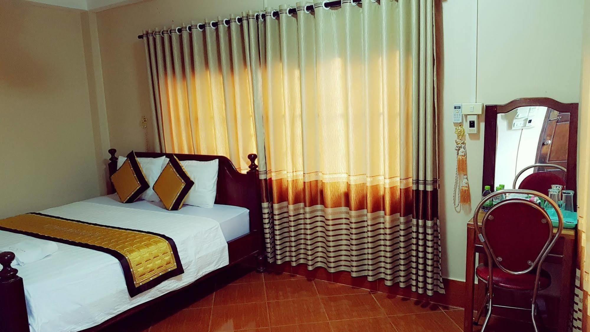 Mountainview Riverside Boutique Hotel Vang Vieng Eksteriør bilde